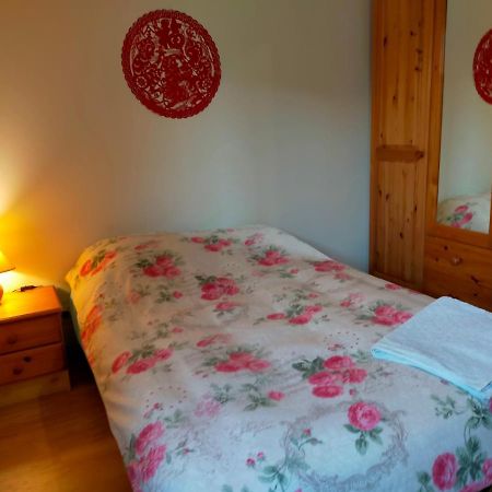 A Nice Room Annemasse Luaran gambar